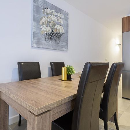 Wintowinrentals Malaga Center, Comfortable And Renovated ภายนอก รูปภาพ