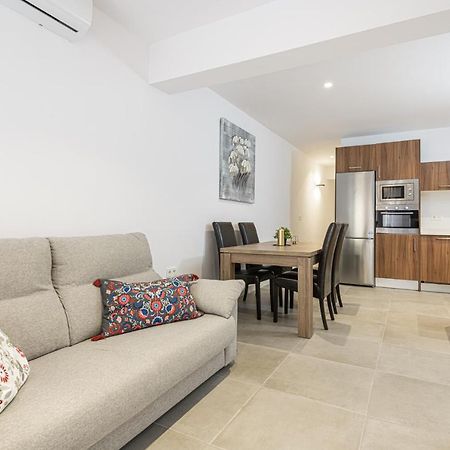 Wintowinrentals Malaga Center, Comfortable And Renovated ภายนอก รูปภาพ