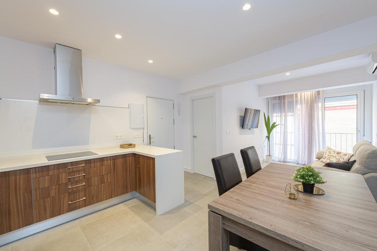 Wintowinrentals Malaga Center, Comfortable And Renovated ภายนอก รูปภาพ