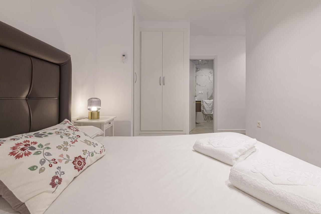 Wintowinrentals Malaga Center, Comfortable And Renovated ภายนอก รูปภาพ